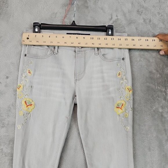 Gray Embroidered Women's Jeans - Picture 4 of 15